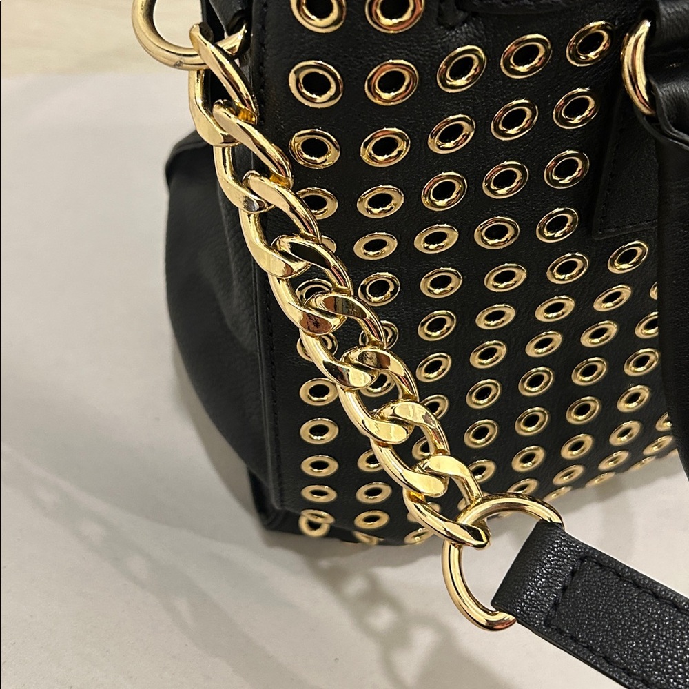Michael Kors (NWOT) Hamilton Grommet Tote - Picture 15 of 16